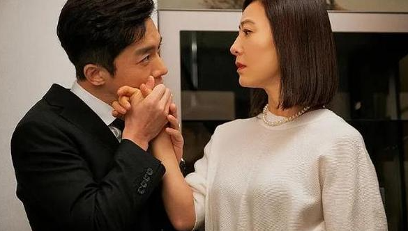 上海婚外情侦探调查：女人在恋爱中做出这七种行为，暗示你该怎么回应
