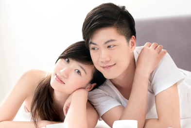 上海婚外情调查取证：男人这八种微妙行为信号，女人都懂你在“暗示”什么